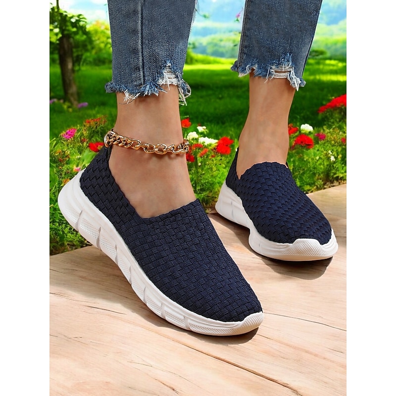 Slip-On Sneakers for Women – Breathable Woven Design with Comfortable Soles, Ideal for Spring and Summer Casual Outings3