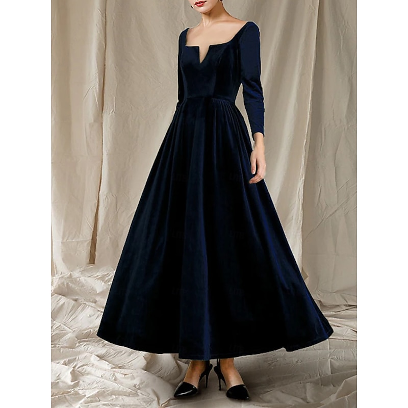 A-Line Mother of the Bride Dress Wedding Guest Elegant V Neck Ankle Length Velvet Long Sleeve with Pleats3