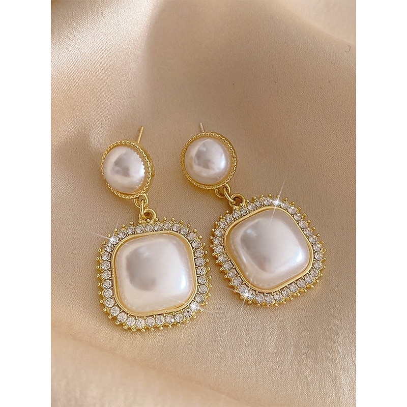 Elegant Gold-Plated Pearl Earrings with Rhinestone Detailing – Square and Round Design for Women – Perfect for Weddings and Formal Occasions4