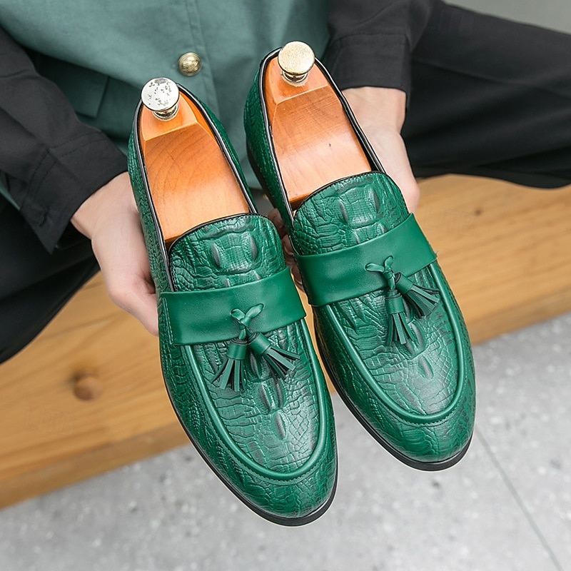 Men's Green Faux Leather Loafers with Crocodile Embossed Detailing - Stylish Casual Shoes for Everyday Wear, Comfortable and Trendy for Men4