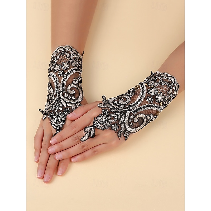 Elegant White Lace Bridal Gloves – Vintage Fingerless Wedding Gloves with Floral Embroidery for Brides and Formal Events