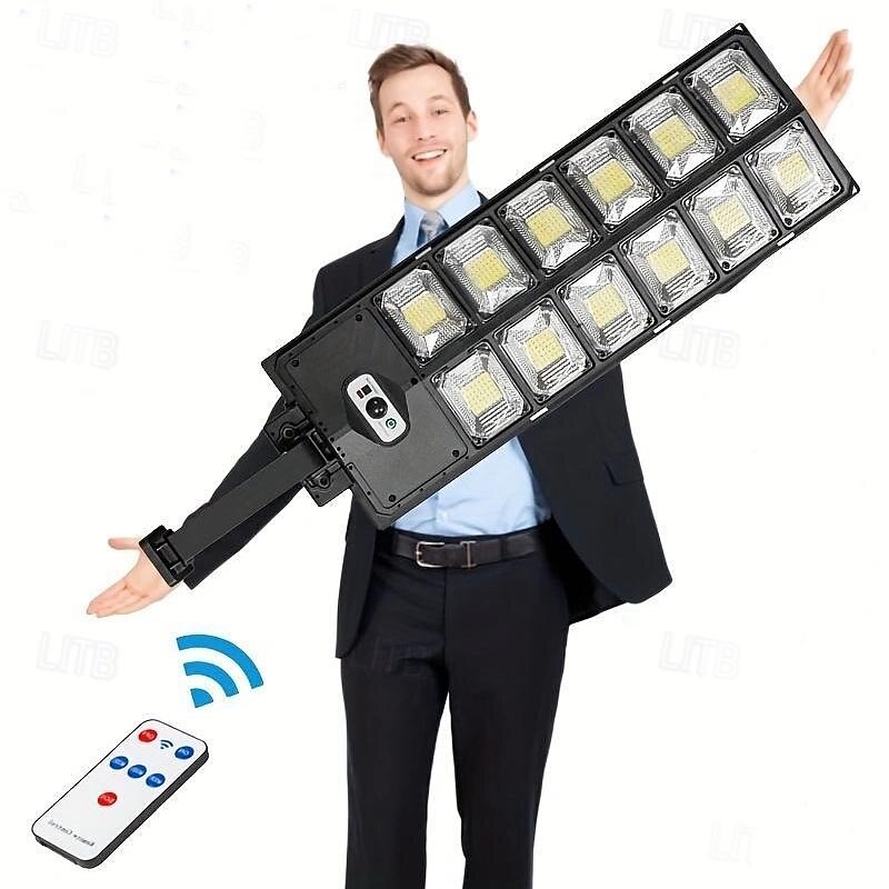 1 Pack Super Bright 504 LED Solar Light, Outdoor Street Light, Daylight 3 Modes, IPX68 Waterproof, Garden Lighting with Smart Motion Sensor2
