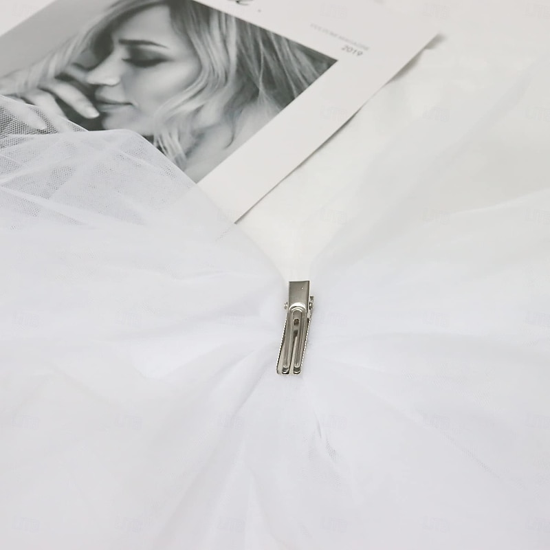 Bride to be Halloween Bikini Veil Booty Veil Hen Do Party Accessories Women's Halloween Carnival Wedding Beach Bachelorette Party Easy Halloween Costumes Dress Up4