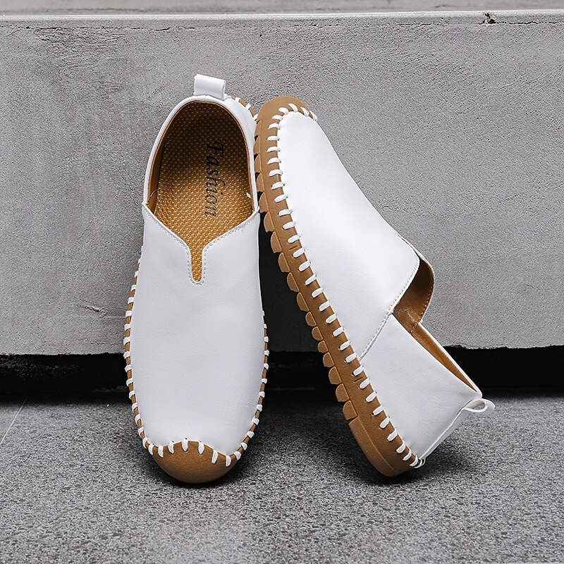 Men's Casual Slip-On Sneakers – White Faux Leather with Contrast Stitched Design, Comfortable Everyday Shoes for Leisure and Outdoor Activities3