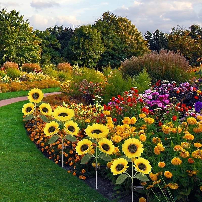 2 Pcs outdoor solar powered 3 head sunflower simulation flower ground plug-in lamp courtyard garden lawn path wedding Valentine's Day holiday atmosphere decoration ground plug-in lights2