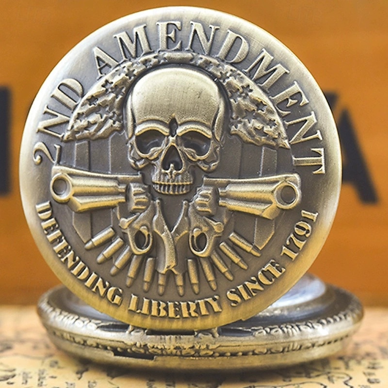 Retro Pocket Watch Bronze Skull Flip Necklace Watch Large Size Decoration Accessories Puartz Hanging Watch2