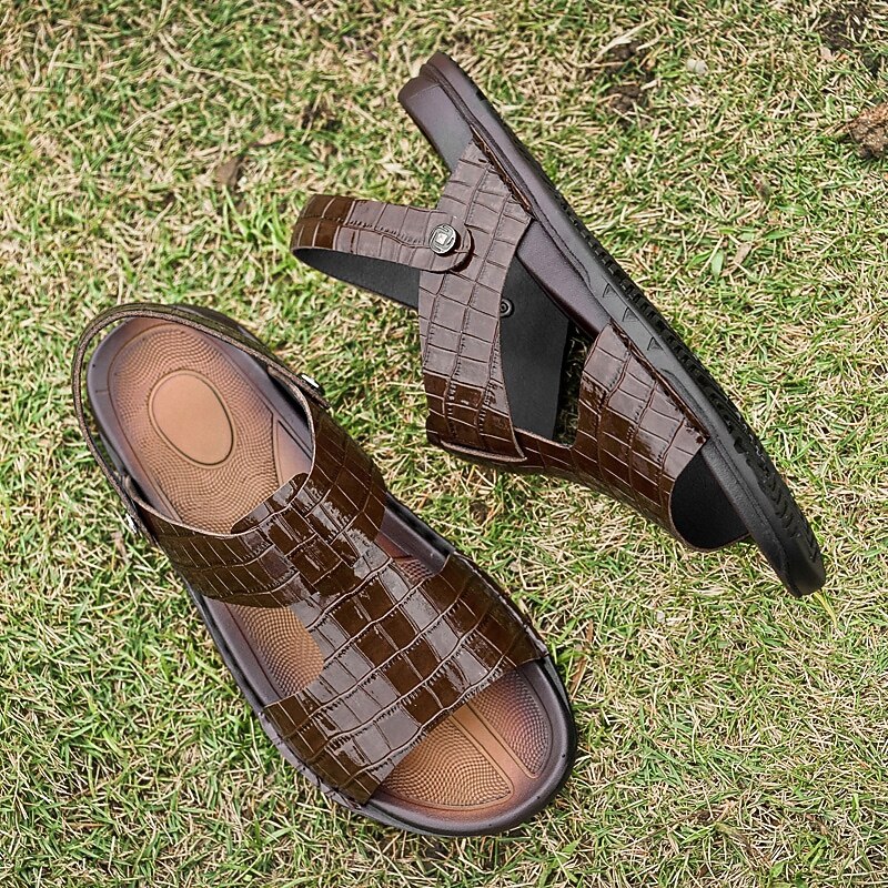 Men's Brown Crocodile Pattern Sandals with Adjustable Strap, Stylish Design for Casual, Outdoor and Summer Wear3