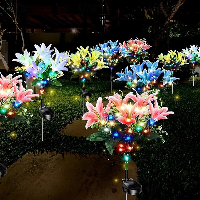 2 Pcs LED Outdoor Solar Lights Lily Simulation Flower Ground Insertion Lamp 7 Head Flowers 42 Beads Courtyard Garden Lawn Path Festival Wedding Party Atmosphere Decoration Lights