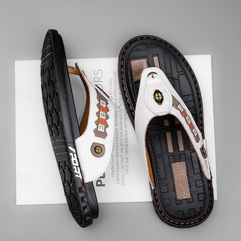 Men's Sporty Faux Leather Flip-Flops with Athletic Logo Detail - Durable Casual Summer Footwear for Active Wear3