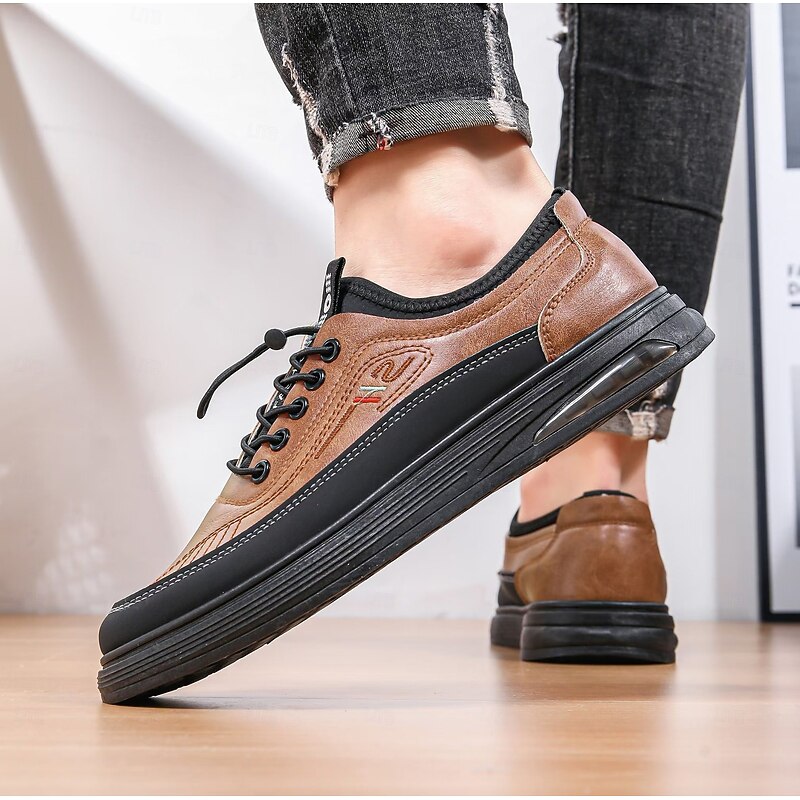 Men's Casual Lace-Up Shoes in Brown with Black Accents, Durable Design for Everyday Wear and Outdoor Activities4
