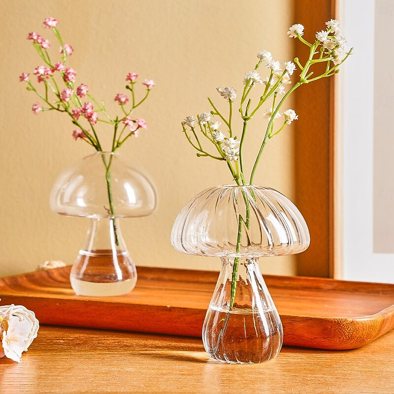 Transparent Glass Mushroom-Shaped Vase, Indoor Tabletop Floral Arrangement Container, Cozy Centerpiece for Home and Dining Room, Suitable for Flowers, Green Plants, and Hydroponic Decor