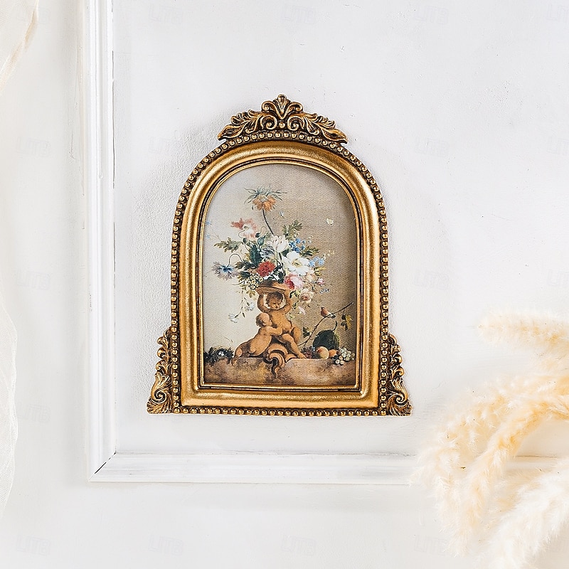 Round Pearl Decor Arch Frame, Resin Photo Display, European-Style 3D Classical Pattern, Gold Resin Picture Frame, Cozy Home Desk Decor, Bedroom, Study, and Office Tabletop Photo Frame Decoration2