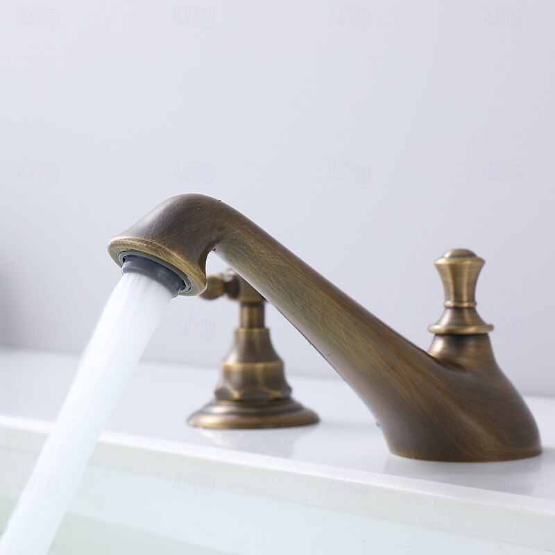 Bathroom Sink Faucet - Widespread Antique Brass Widespread Two Handles Three HolesBath Taps3