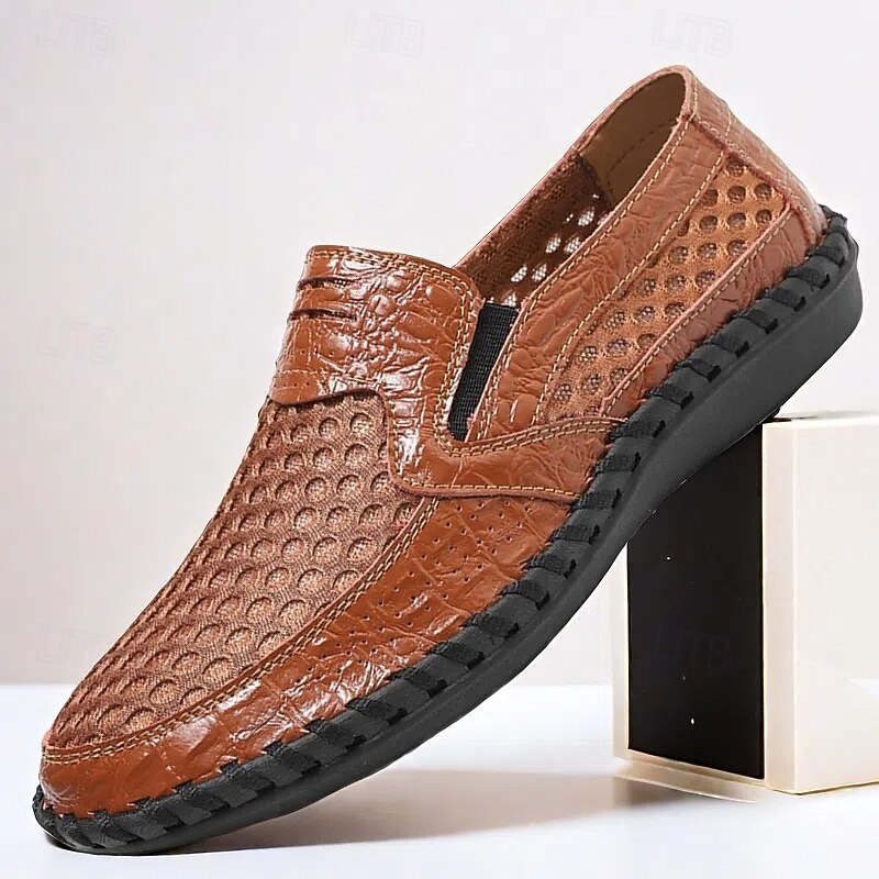 Men's Brown Crocodile Pattern Slip-On Loafers - Stylish Business & Casual Shoes with Textured Faux Leather Design