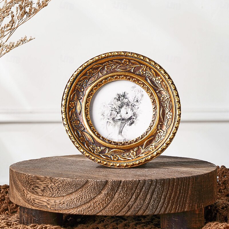 Vintage Floral Round Decorative Frame, European Antique Gold Mini Desktop Picture Frame, Cozy Home Desk Decor, Ideal for Photo Display and Photography Props2