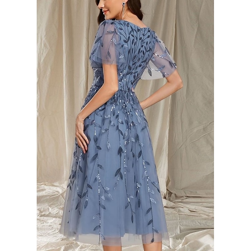 A-Line Mother of the Bride Dress Wedding Guest Elegant V Neck Tea Length Lace Short Sleeve with Lace Midi Dress2