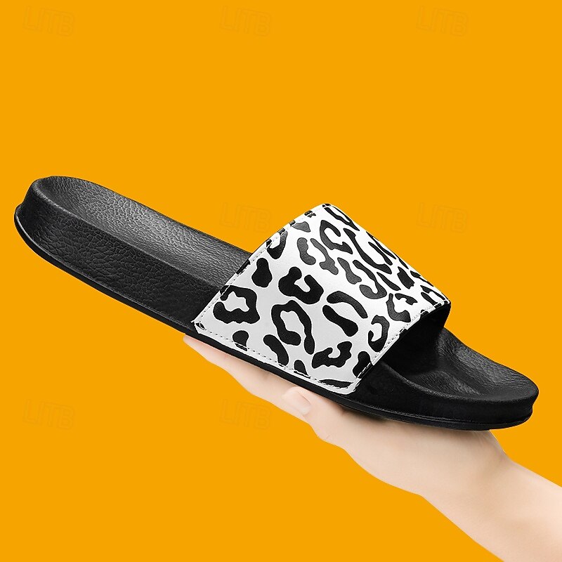 Men's Slide Sandals with Leopard Print - Stylish Casual Footwear for Summer and Beach Outings2