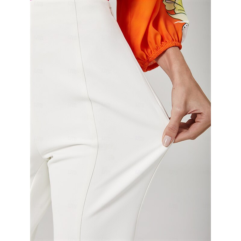 Elegant white Nine-Inch Wide Flared Trousers4
