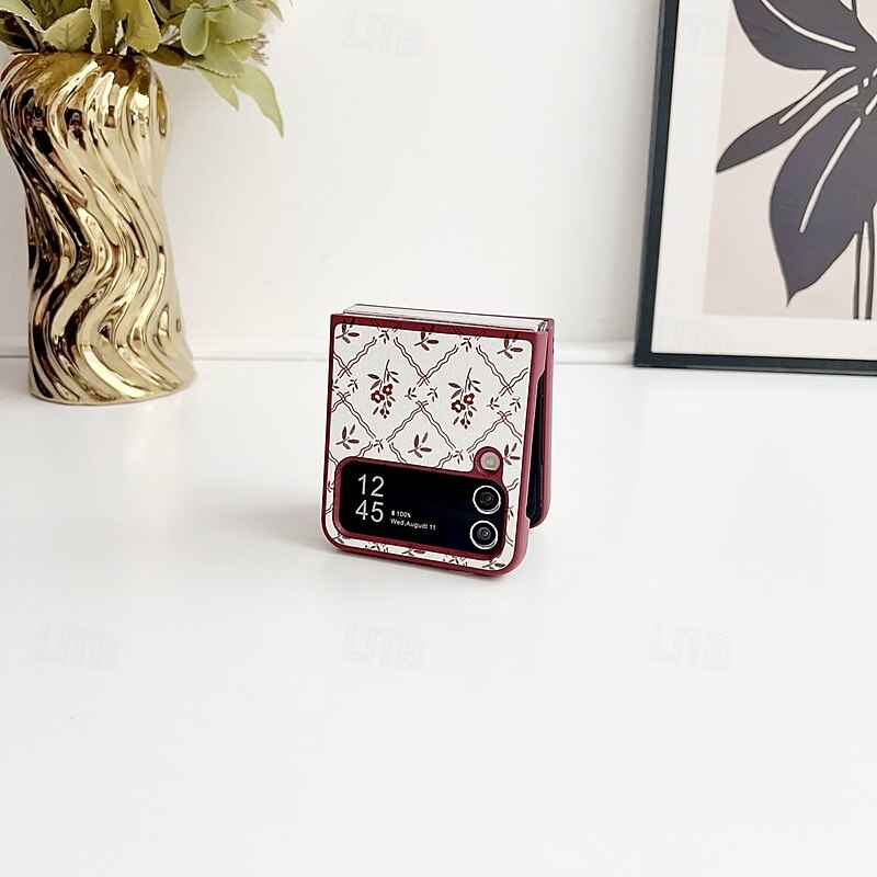 Phone Case For Samsung Galaxy Z Flip 7 Z Flip 6 Z Flip 5 Z Flip 4 Back Cover Shockproof Retro PU Leather4