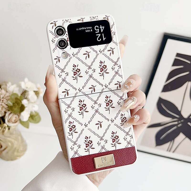 Phone Case For Samsung Galaxy Z Flip 7 Z Flip 6 Z Flip 5 Z Flip 4 Back Cover Shockproof Retro PU Leather