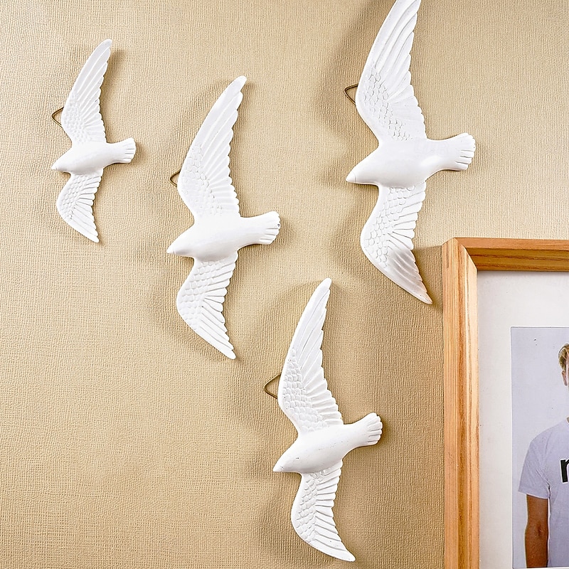 4PCS Resin Flying Bird Wall Decor, European Minimalist Handmade Wall Hanging Ornaments for Living Room, Study, Store and Party Decorations