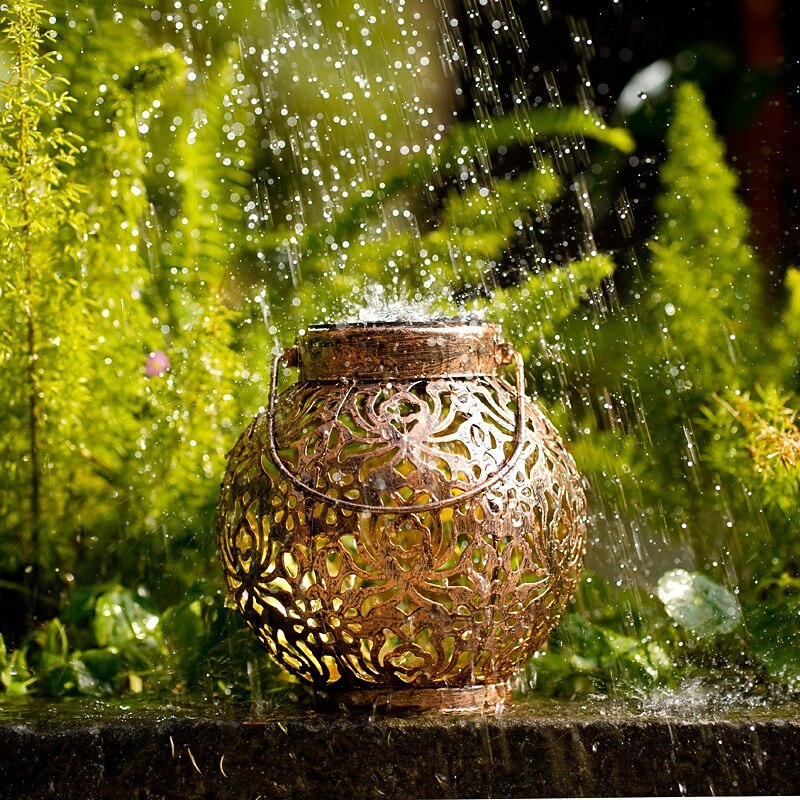 1 Pc Led Outdoor Waterproof Solar Lights Iron Hollow Projection Lantern Courtyard Garden Lawn Landscape Light Decoration Hanging Lights