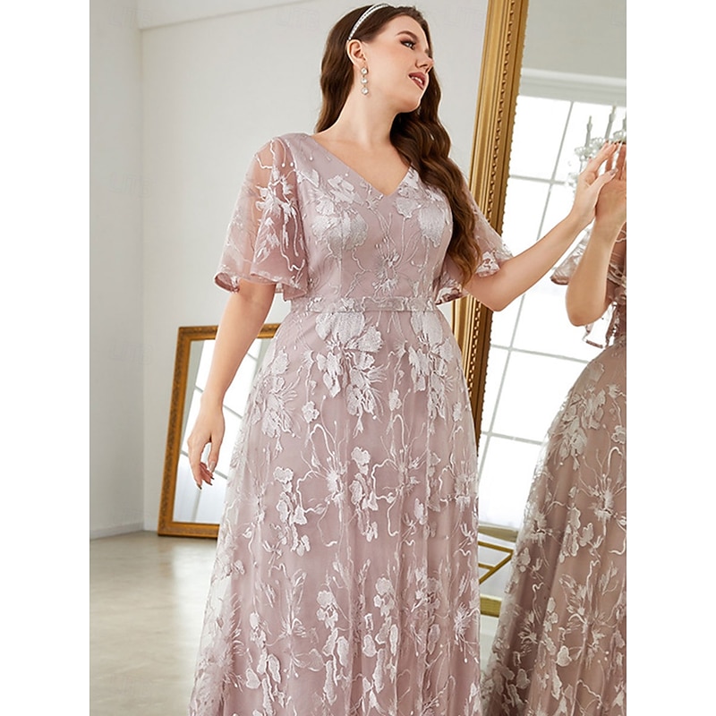 Plus Size Dress Mother of the Bride Curve Dress Elegant V Neck Floor Length Lace Short Sleeve with Lace2