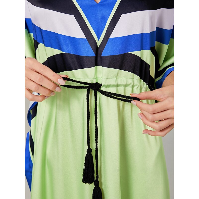 Loose drawstring dress in satin geometric pattern4