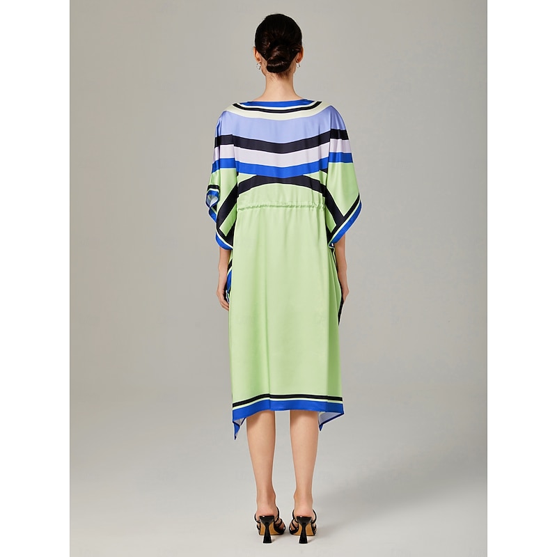 Loose drawstring dress in satin geometric pattern3