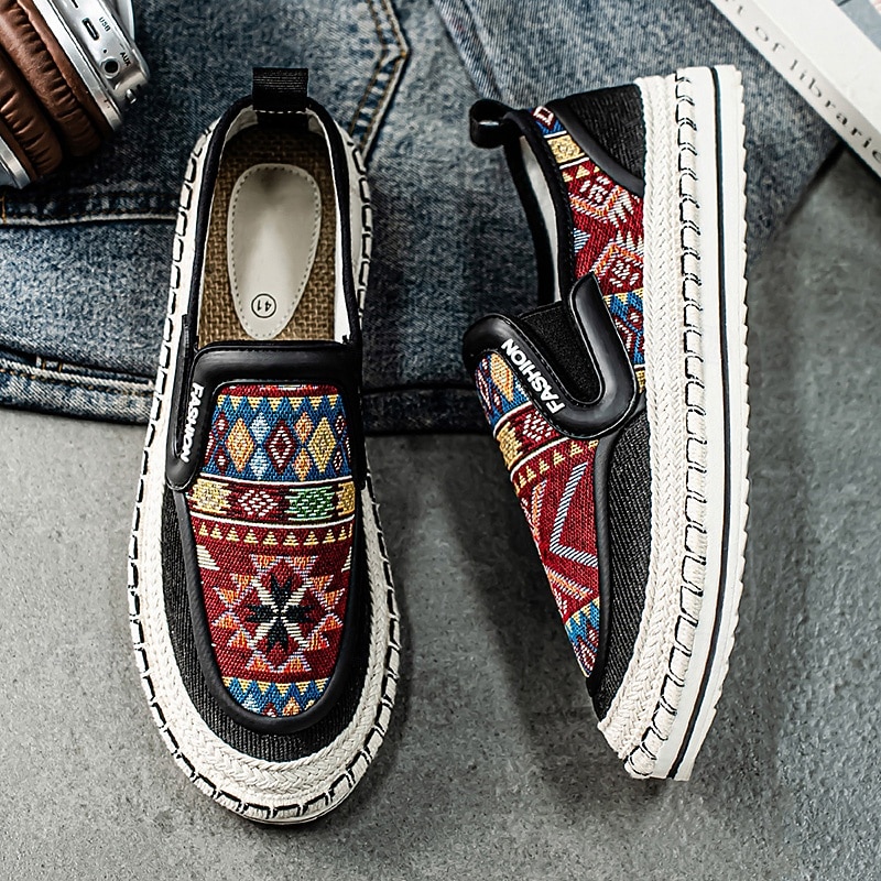 Men's Black and Red Slip-On Walking Shoes with Tribal Pattern – Comfortable and Stylish Sneakers for Casual and Outdoor Activities4
