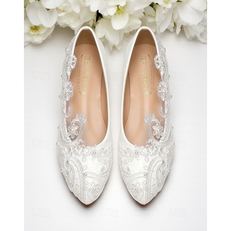 Women's White Lace Embroidered Ballet Flats – Vintage Closed Toe Wedding Shoes for Bride and Garden Ceremonies
