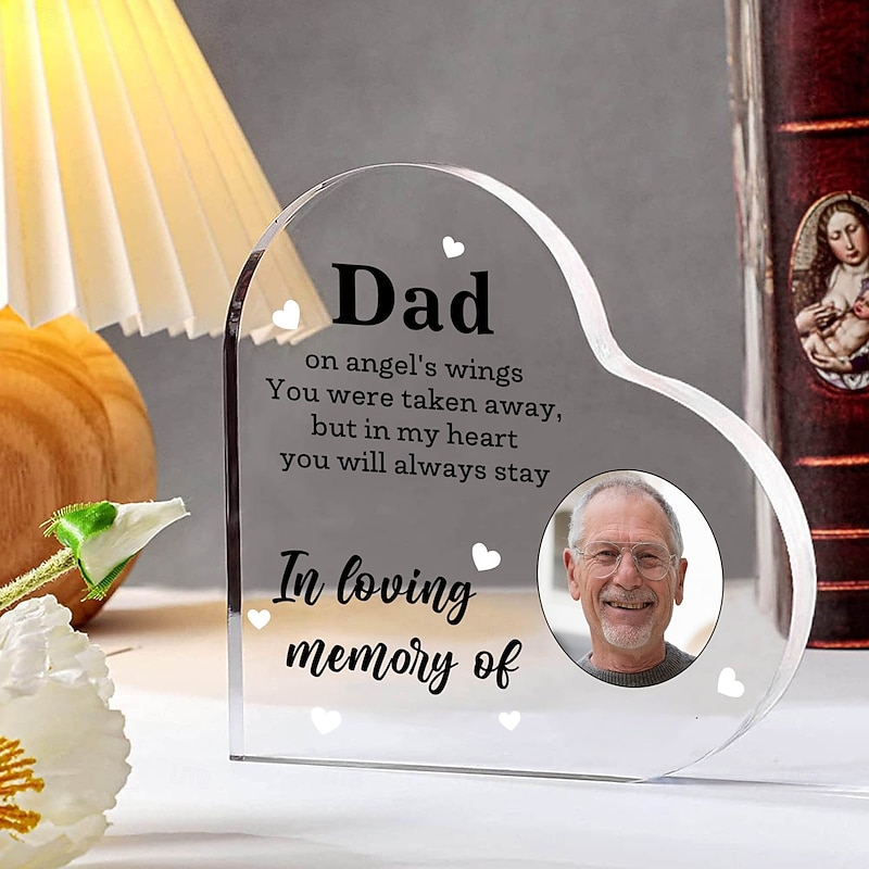 Personalized Heart Shaped Acrylic Plaque, Custom Memorial Gift, Elegant Tribute Decoration to Honor Loved Ones, Perfect for Remembrance and Commemoration