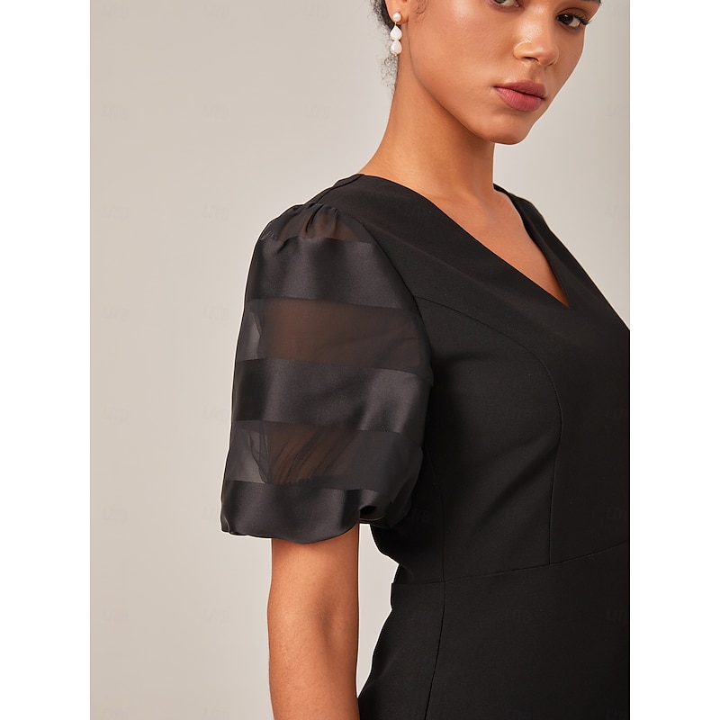 Waist-Cinching Elegant Black Maxi Dress2