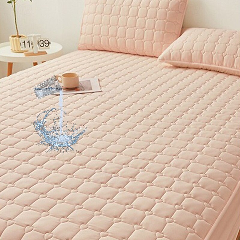 Queen Full King Protective Bed Cover Waterproof Mattress Protector Quilted Fitted Mattress Pad Bed Protector Elastic Band Mattress Pad Fitted Sheet Soft Cotton Breathable Non-Slip Thickened Dustproof3