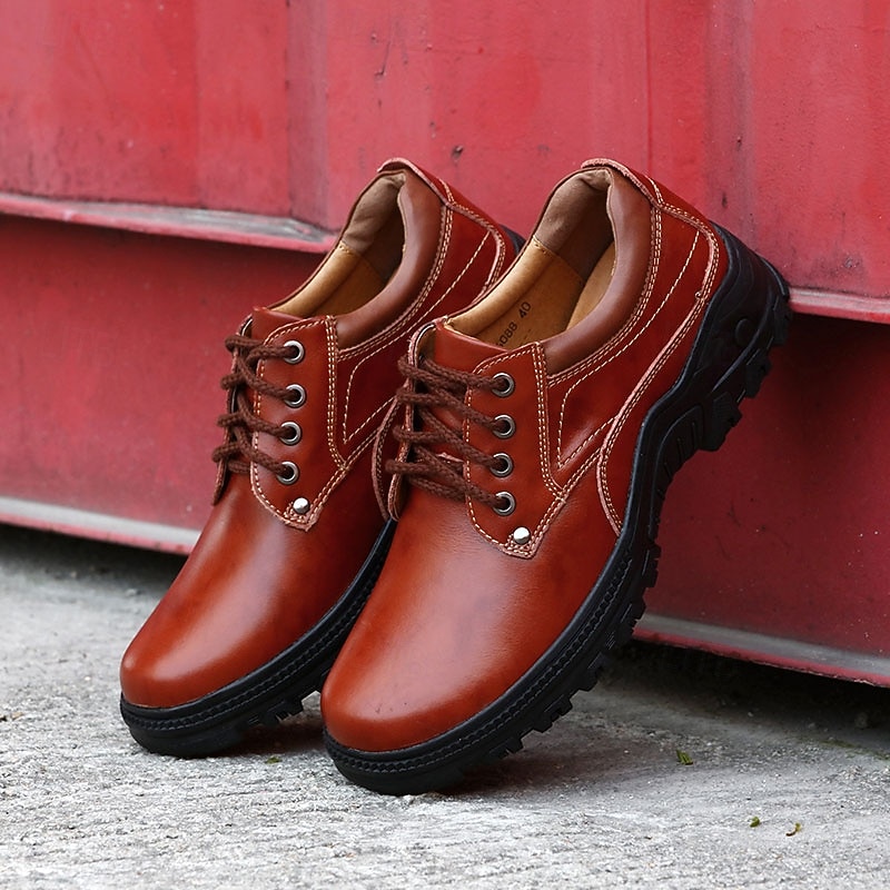 Men's Red-Brown Lace-Up Shoes with Cushioned Memory Foam Soles - Stylish and Supportive for Business Casual Outfits and Weekend Getaways4