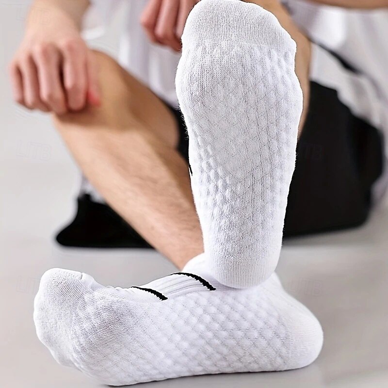 1 Pair Men's Professional Sports Socks, Summer Thin Mesh Breathable Sweat-absorbing Anti-odor Ear Lifting Heel Guard Short Socks4