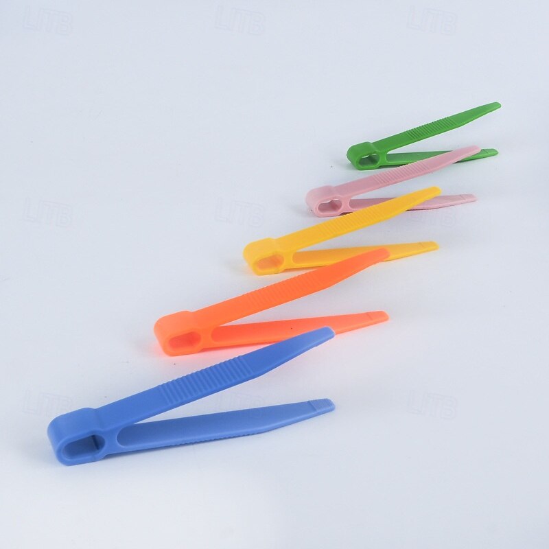 Children's Insect Capsule Clip Transparent Compartment Scissors Clip Insect Catching Clip Plastic Tweezers Pointed Tweezers Accessories4