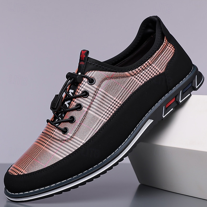 Men's Black Plaid Sneakers with Lace-Up Design – Comfortable Shoes for Casual and Sporty Outings3