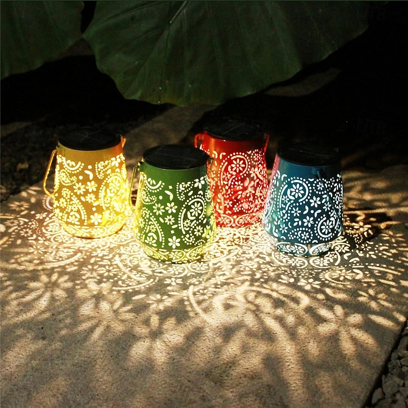 Solar Lanterns Iron Hollow Landscape Decorative Lamp Garden Courtyard Decorative Lamp Balcony Window Atmosphere Outdoor Night Light  1PC - Main Image