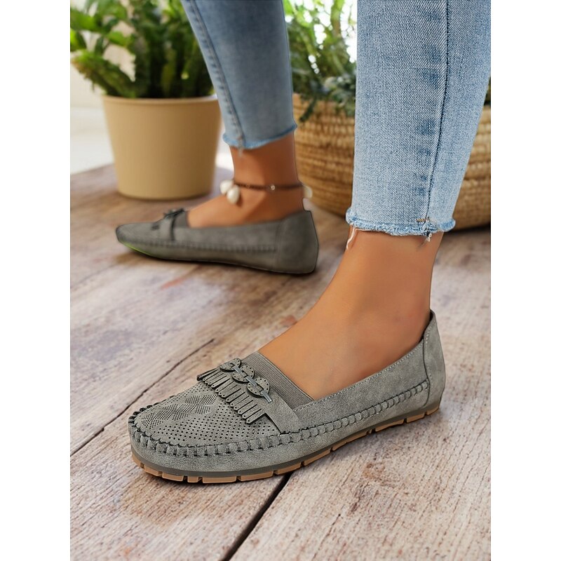Women's Moccasin Loafers with Tassels – Soft Slip-On Casual Driving Shoes for Spring Outfits & At-Home Comfort2