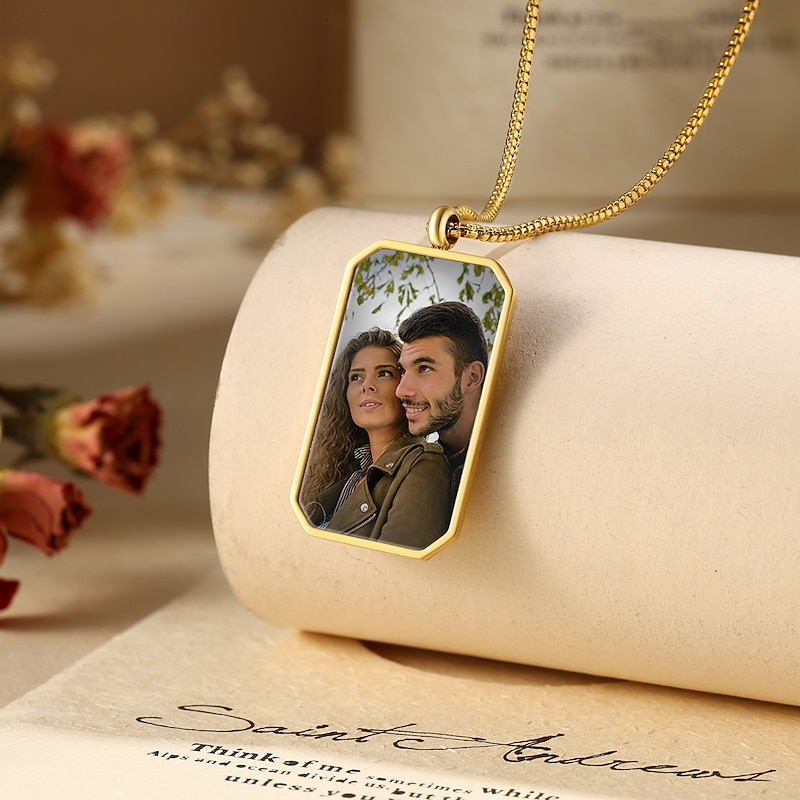 Personalized Thermochromic Necklace Custom Best Gift for Mom – Photo Pendant that Changes with Heat, Perfect for Father's Day, Mother's Day, Valentine's Day, and Birthdays2