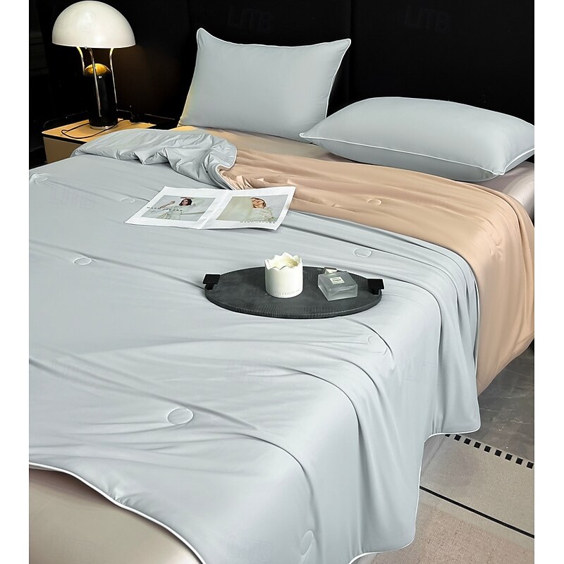 Lightweight Cooling Quilt Comforter Tencel Lyocell Fiber for Summer Easy Care Naturally Breathable & Cooling4