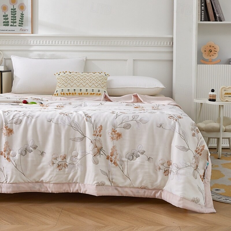 Cooling Quilt Comforter Breathable Tencel Lyocell Fiber Quilt Queen Cooling Blanket for Hot Sleeper Lightweight Duvet for Summer Floral Pattern2