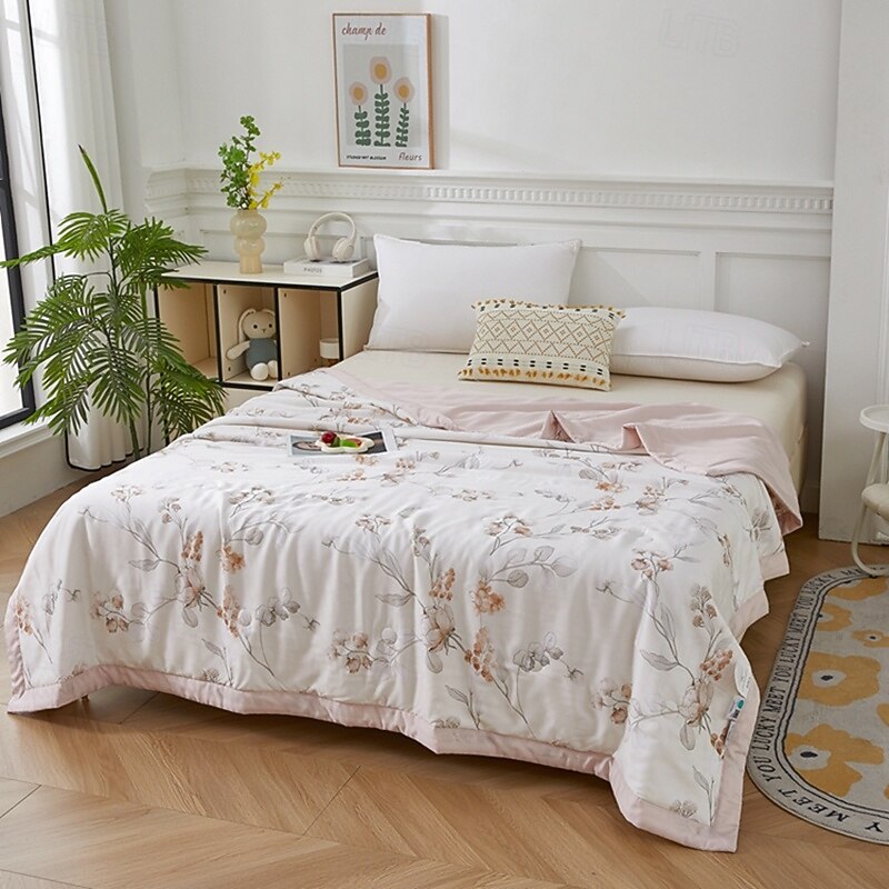 Cooling Quilt Comforter Breathable Tencel Lyocell Fiber Quilt Queen Cooling Blanket for Hot Sleeper Lightweight Duvet for Summer Floral Pattern3