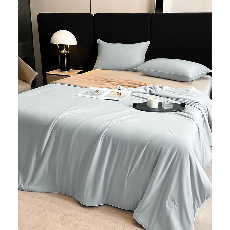 Lightweight Cooling Quilt Comforter Tencel Lyocell Fiber for Summer Easy Care Naturally Breathable & Cooling2