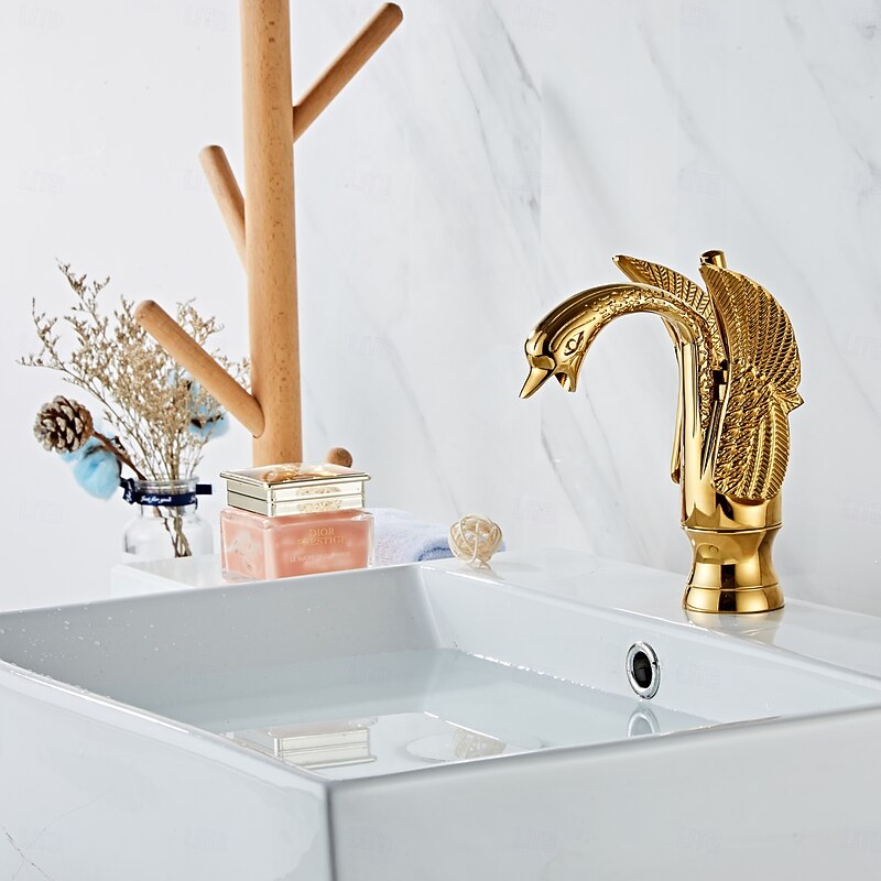 Bathroom Sink Faucet - Classic Chrome / Antique Brass / Electroplated Centerset Single Handle One HoleBath Taps