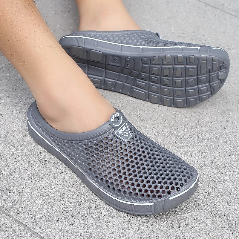 Men and Women Sandals Summer Hole Shoes Lovers New Home Garden Beach Flat Slippers2