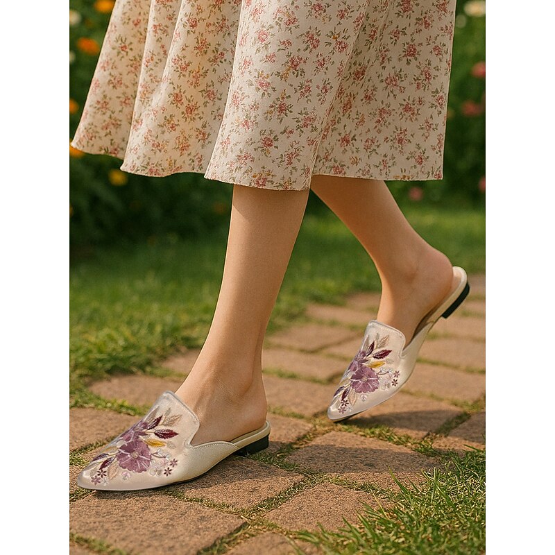 Women's Embroidered Pointed Toe Satin Mules – Vintage Floral Slip-On Flats for Casual Dates and Outdoor Strolls3