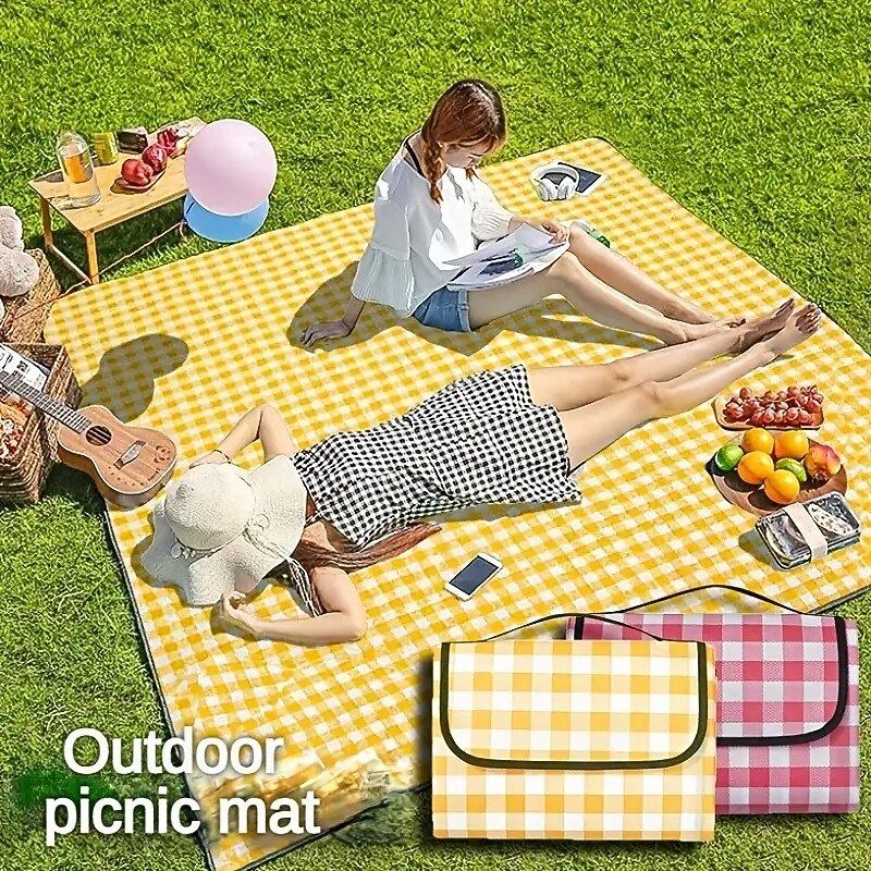 Waterproof and Thickened Portable Picnic Mat - easy to Clean Foldable for Outdoor Leisure Lawn and Beach Use Moisture-proof and Moisture-resistant