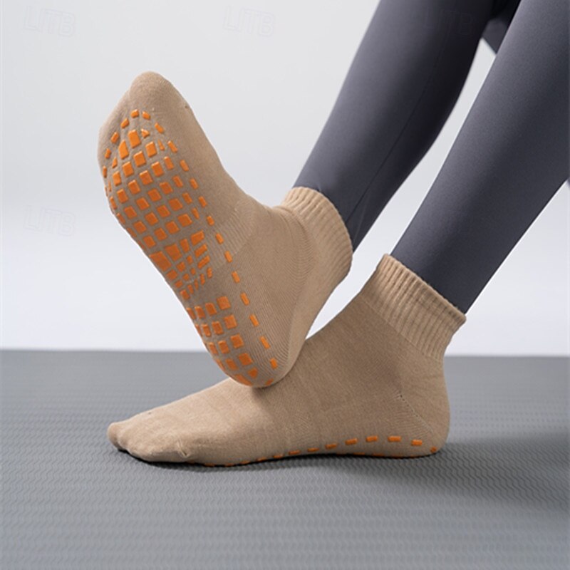 4 Pairs Grip Pilates Socks for Women Non-slip Yoga Athletic Socks, Breathable Trampoline Grip Socks for Kids and Adults, Baby Floor Socks with Silicone Grips for Dance, Home, Gym, Summer Use